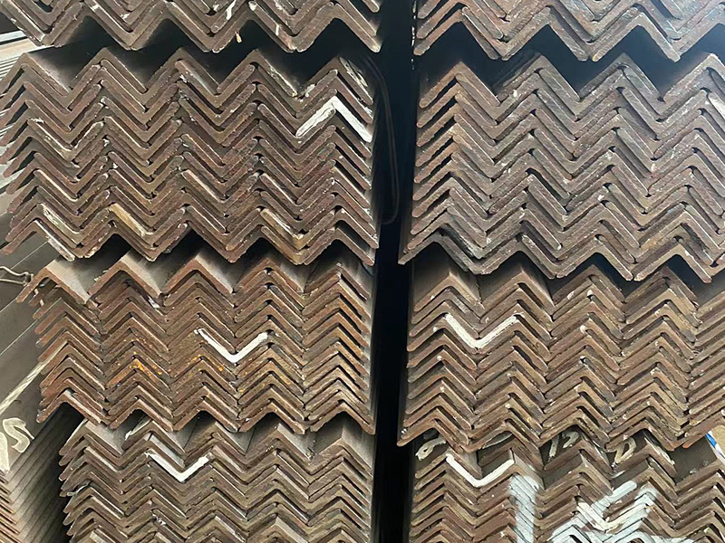 角鋼：種類(lèi)齊全 按需定制